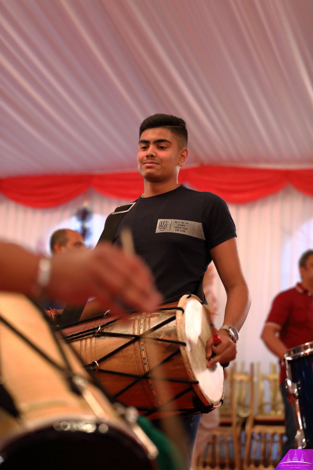 ©1987-2017 SKS Swaminarayan Temple East London